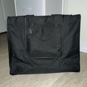 Beis East to West Tote - Like New!